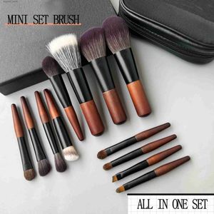 Makeup Brushes 12st Portable Mini Makeup Brush Set Short Handtag Wool Blush Foundation Lip Brush Soft Fluffy Beauty Cosmetic Tools Wholesale Q231110