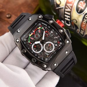 Business luxury fashion watch multifunctional quartz movement small three needle watch Electroplating alloy Bright shell wine cask watch KIS