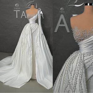 Splendidi abiti da sposa a sirena Una manica Design con perline su pieghe di raso Abito da corte con cerniera senza schienale Abito da sposa su misura Plus Size Vestidos De Novia