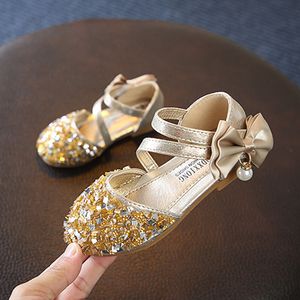 First Walkers Summer Girls' Sandals Baby Children's Soft Sole Crib Butterfly Glitter Shoes Breathable Ankle Strap Sandals 230410