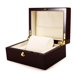 Pudełka z biżuterią Lakierowane drewniane lakierowane drewniane pudełko z pojedynczym zegarkiem z poduszką skórzaną PU 231109