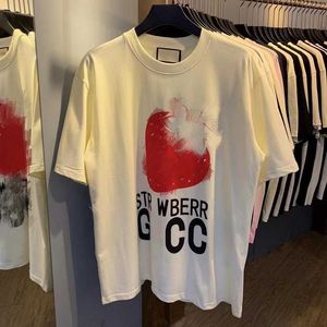 Designer summer women t shirt Shirt Differentiate Market High Edition Strawberry Sleeve T-shirt Personalized Loose Casual Top