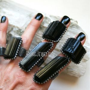 Band Rings RM40771 Raw Black Tourmaline Crystal Gemstone Large Schorl Justerbar Goth Witch Wicca Boho Jewelry 230410