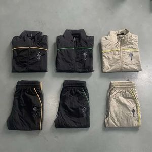 2023 Tracksuit Set High Street Men Fashion Quality Brodery Sweatshirts Jogging Suit Trapstar Jacket dragkedja välvda lapptäcken Shell ess