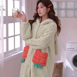 Mulheres sleepwear engrossado flanela robe 2pcs pijamas conjunto inverno mulheres com bolsos bonito dos desenhos animados coral velo nightwear roupas de casa