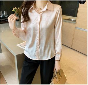 Nuove camicette da donna Camicie stampate piene di lettere Manica lunga Superficie vintage in raso con marchio Versatile strato base Polo slim fit Colletto con revers Camicie casual