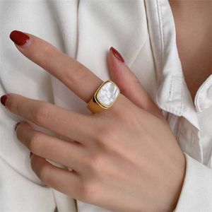 Band Rings JUJIE 316L Stainless Steel Square Shell Rings For Women Vintage Chunky Ladies Large Ring Party Jewelry Wholesale/Dropshipping P230411