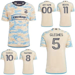 Maglia da calcio Philadelphia Union 10 GAZDAG 7 UHRE 9 CARRANZA 8 MARTINEZ 5 GLESNES 3 ELLIOTT 11 BEDOYA FLASH WAGNER GLESNES BLAKE Maglia da calcio Kit uniforme 2023-24