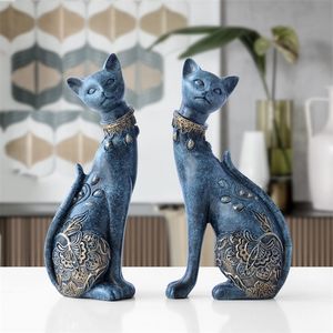 Oggetti decorativi Figurine Statua di gatto in resina per decorazioni domestiche Scultura europea creativa regalo di nozze decorazione animale 230411