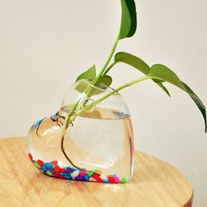 Vases Heart Shaped Clear Wall Hanging Glass Vase Hanging Flower Container Vase Hydroponic Wedding Home Decoration Glass Decal Tools P230411