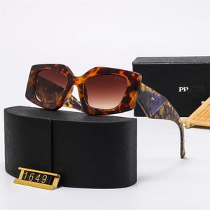 Óculos de sol de designer de moda óculos de sol de praia para homem mulher 7 cores opcional244t