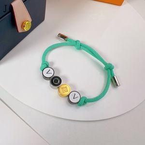 Bracelet Bijoux Designer Marque De Luxe Femmes Corde De Tennis Vert Mode Charme Hommes Propre Logo En Forme De V