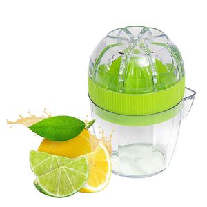 Juicers LMETJMA Lemon Squeezer With Lid Plastic Manual Lemon Juicer Orange Press Cup Citrus Squeezer with Pour Spout Fruit Tools KC0130 P230407