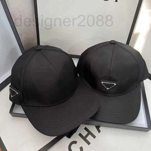 Ball Caps Designer New Letter Fashion Dreieck Baseballmütze für Männer und Frauen, Sonnenschutzhut im Freien, Mütze E30S