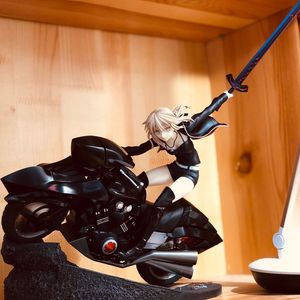 Zabawki z broni 1/8 alter Fate/Grand Order Sabre Altria Pendragon Cuirassier Noir Pvc Action Figurine Model Doll Toys