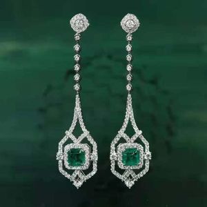 Dangle Chandelier Ruzzallati Vintage Antique Lab Emerald Jewelry Silver Color Hollow Design Long Drop Earring for Women Danger Gift 230410