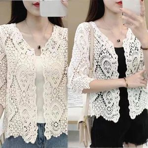 Cardigan corto aperto sul davanti con maniche a 3/4 floreali all'uncinetto cavo lavorato a maglia da donna