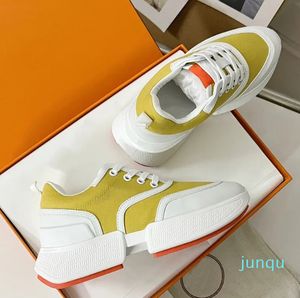 Giga sneakers designer skor för kvinnors sömnad mesh kalvskinn överdimensionerad sula med grafisk design mångsidig snygga män