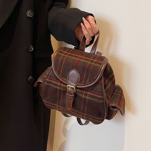 Оптовая продажа с фабрики, женские сумки на плечо, 2 цвета, зимняя популярная шерстяная сумка, милая и милая клетчатая ретро-рюкзак, уличная трендовая плюшевая сумка-мессенджер 2425 #