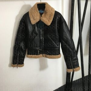 24 -skórzana skórzana skórzana skórzana klamra Fur Furra Wewnętrzna liniowca One Piece Zip Zip Zniszczowy płaszcz z długim rękawem 1110