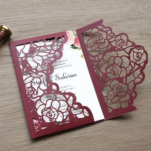 Biglietti di auguri 10 pezzi Laser Laser Cut Rose Burgundy Pocket Inviti di nozze Pink Birthday Birthday Card Card Invito IC150 230411