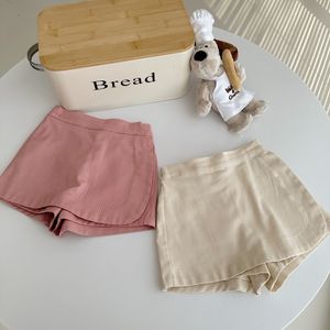 Shorts barn solid godis färg klänning byxor flicka baby mode anti slip söt design bomull vår enkla kläder 230411