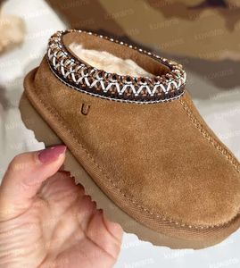 Kids Toddler Tasman uggskid Slippers Tazz Baby Shoes Chestnut Fur Slides Sheepskin Shearling Classic Ultra Mini Boot Winter Mules Slip-on Suede Wool Little 605ESS