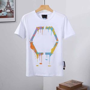 Männer Designer PP Schädel Diamant T-Shirt Kurzarm Dollar Braunbär Marke T-Shirt Oansatz hochwertige Schädel T-Shirt T-Shirts Tops 011