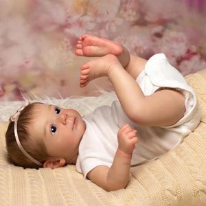 Clothing Sets 46CM Already Painted Reborn Baby Doll Felicia Girl Soft Cloth Body Lifelike 3D Visible Skin Veins Doll With Doll Accessories 231110