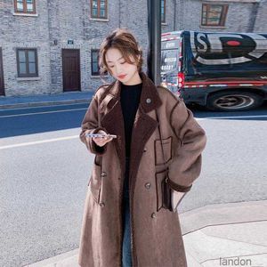 Deri ve kürk entegre ceket 2023 Kadınlar Kış Yeni Kore üst düzey tanrıça tarzı kuzu kürk manto