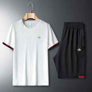 Men Rastreos de rastrear camiseta e shorts 2 peças conjuntos casuais brancos de bordado preto