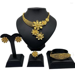 Brincos de colar Conjunto de dubai 24k cor dourada de ouro Africano Presentes de noivas para mulheres Pulseira Etópica Anel Árabe Saudita