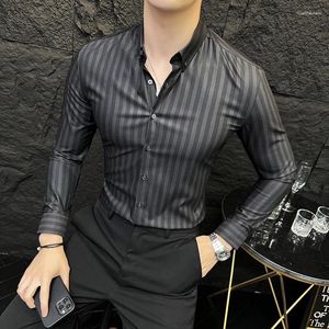 メンズカジュアルシャツ高品質プラスサイズ4xl-m男性用服の縞模様のビジネスフォーマルウェアスリムフィットソーシャルシャツドレス