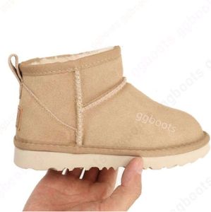 キッズブーツUggsity Tasman Tazz Slippers Baby Chestnut Slides Sheepskin Ultra Mini Snow Boot Winter Mules Wool Boys Ankle Fur UG 603ess
