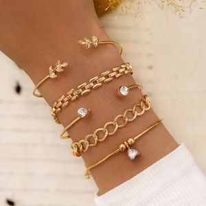 Charmarmband Trendiga geometriska länkkedjesarmband Set för kvinnor Rhinestones Guldfärg lämnar hjärthänge öppet manschett Bangle Girls Jewelry 230411