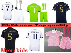 2023 2024 Real Madrids kids Goalkeeper kit COURTOIS Arrizabalaga BELLINGHAM VINI JR soccer jerseys 23 24 child home away third football jersey shirt kit