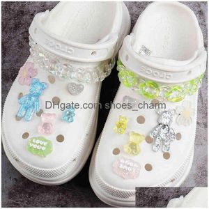 Acessórios de peças de sapatos transparentes glitter urso encantadores designer Diy color cadeia de sapatos de decaração para crocbits entupidas crianças menino w dhusg