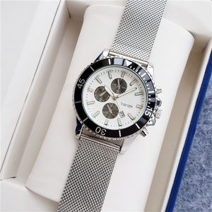 Men luxury designer Automatic quartz watch Mens auto versatility chronograph stainless band 6 hands Watches b3