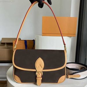 Art und Weisefrauentasche Designerhandtasche 2023 neue alte Blumen-Stocktasche eine Schulter Crossbody-Frauen handgeführte Luxushandtaschen