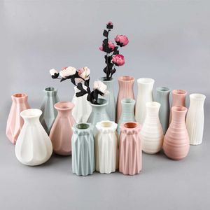 花瓶プラスチック花瓶模造セラミック植木鉢プラスチック花の花瓶の粉砕装置のリビングルームベッドルームの家の家の装飾P230411