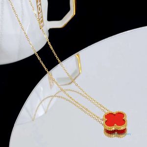 van Clover Necklace Fashion classic ladies pendant necklace Elegant Clover Necklace High quality Choker Chain 18K gold-plated Girl gift with box