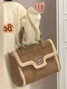 Shoulder Bags Capacity Commuter Versatile One Bag 2023 New Fasion Spliced Lamb Woolcatlin_fashion_bags