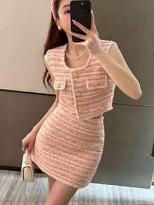 Vestido de duas peças High Street Pequeno perfumado Tweed Set Women Sexy Tank Crop Top Mini -Skia Suits feminino Y2K Streetwear 2 sets 230410