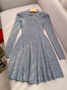 Vestido de designer feminino roupas de grife lapela carta bordado fino ajuste curto vestido de malha feminina