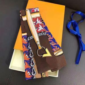 Lyxdesigner Design Womans Scarf Fashion Letter Copy Handbag Scarves Slipsar Hårbuntar 100% Silk Material Wraps Storlek: 8*120