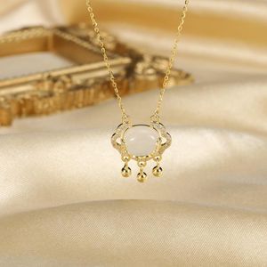 Pendant Necklaces White Lucky Clouds Ruyi Peace Lock Necklace Girlfriend Mother's Day Gift For Mother Long Life Clavicle Chain