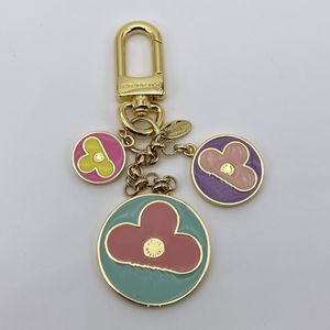 Cute Style Multicolor Cartoon Keychain Fashion Girl Accessories Winter New Designer Car Bag Blossom Keychain Boutique Lover Keychain