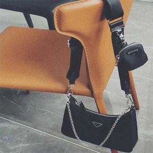 Designer-Tasche 2023 Internet-Berühmtheit Yang aus gleichem Nylon drei in einem Hobo-Achselkettenriemen Crossbody tragbar für Damentaschen