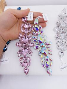Chokers Qing Family 1st Crystal AB Sew On S Applique Waterdrop Bottom Glitter Flatback Sewing DIY Wedding Dress Accessories 231110