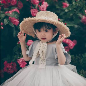 BeanieSkull Caps Kid Summer Raw Edges Big Wide Brim Flat Top Lace Black White Green Bandage Raffia Straw Hat Girl Beach Travel Sun Protection 231110